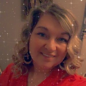 Meet your Posher, Jillian